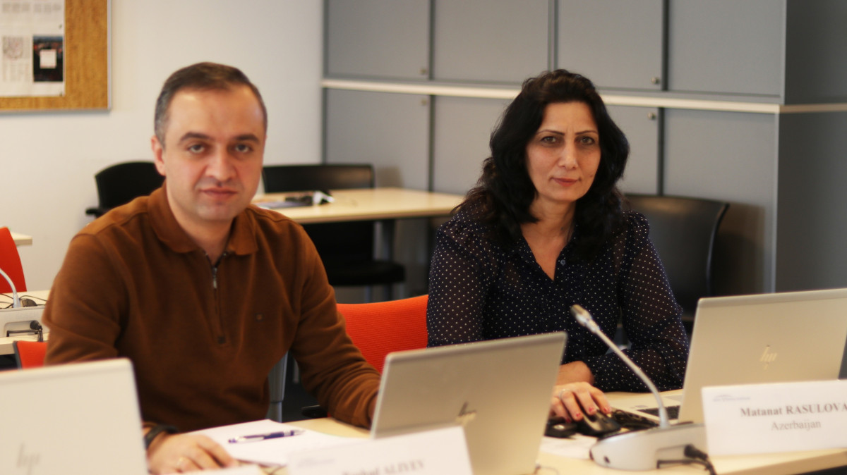 CAERC Manager Participates in Macroeconomic Management Seminar in Vienna