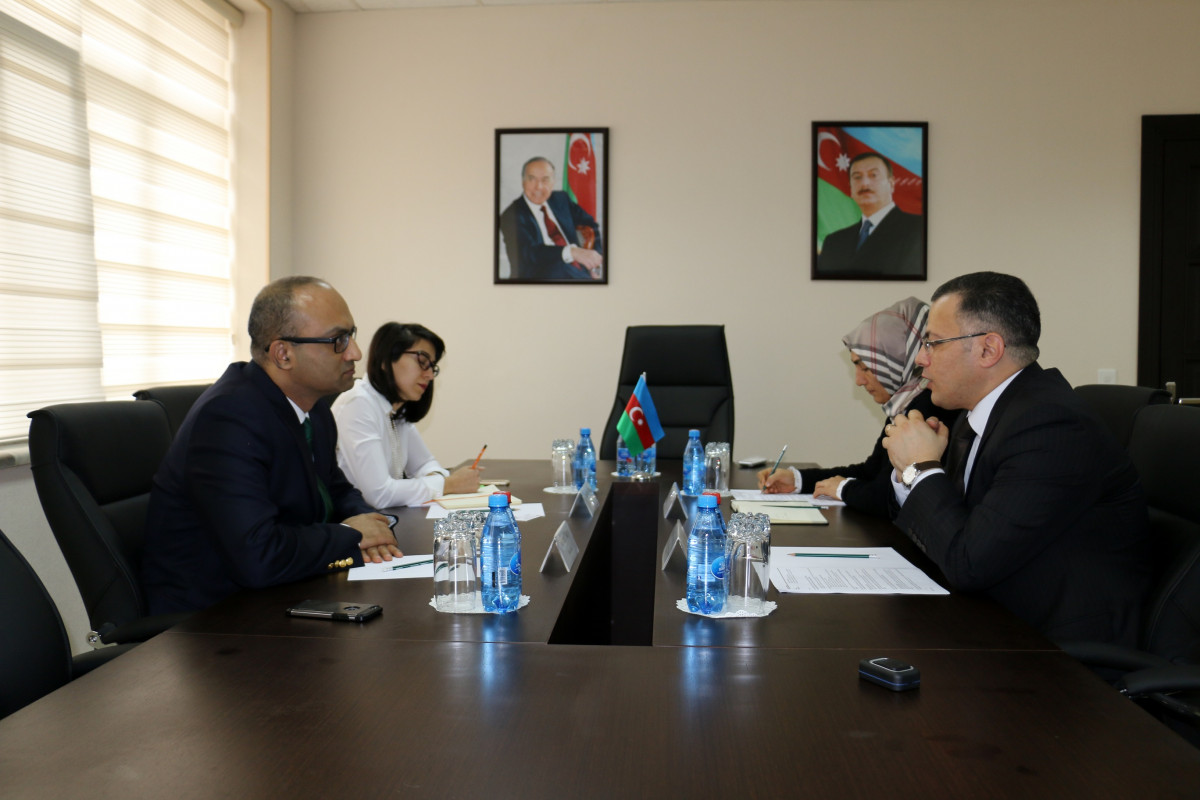 World Bank Country Manager for Azerbaijan Visits CAERC
