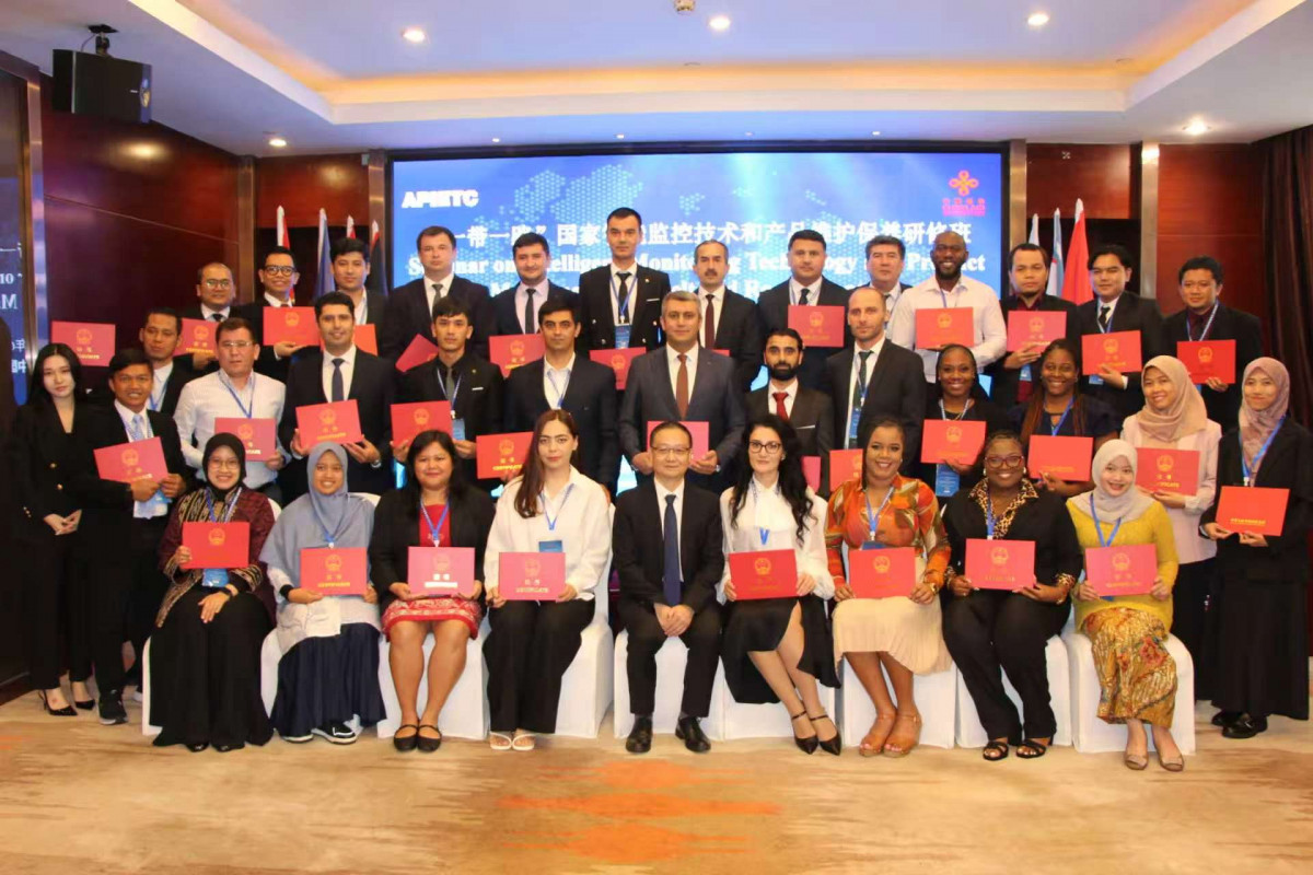 İİTKM-in nümayəndəsi Çində ağıllı monitorinq texnologiyalarına həsr olunan seminarda iştirak edib
