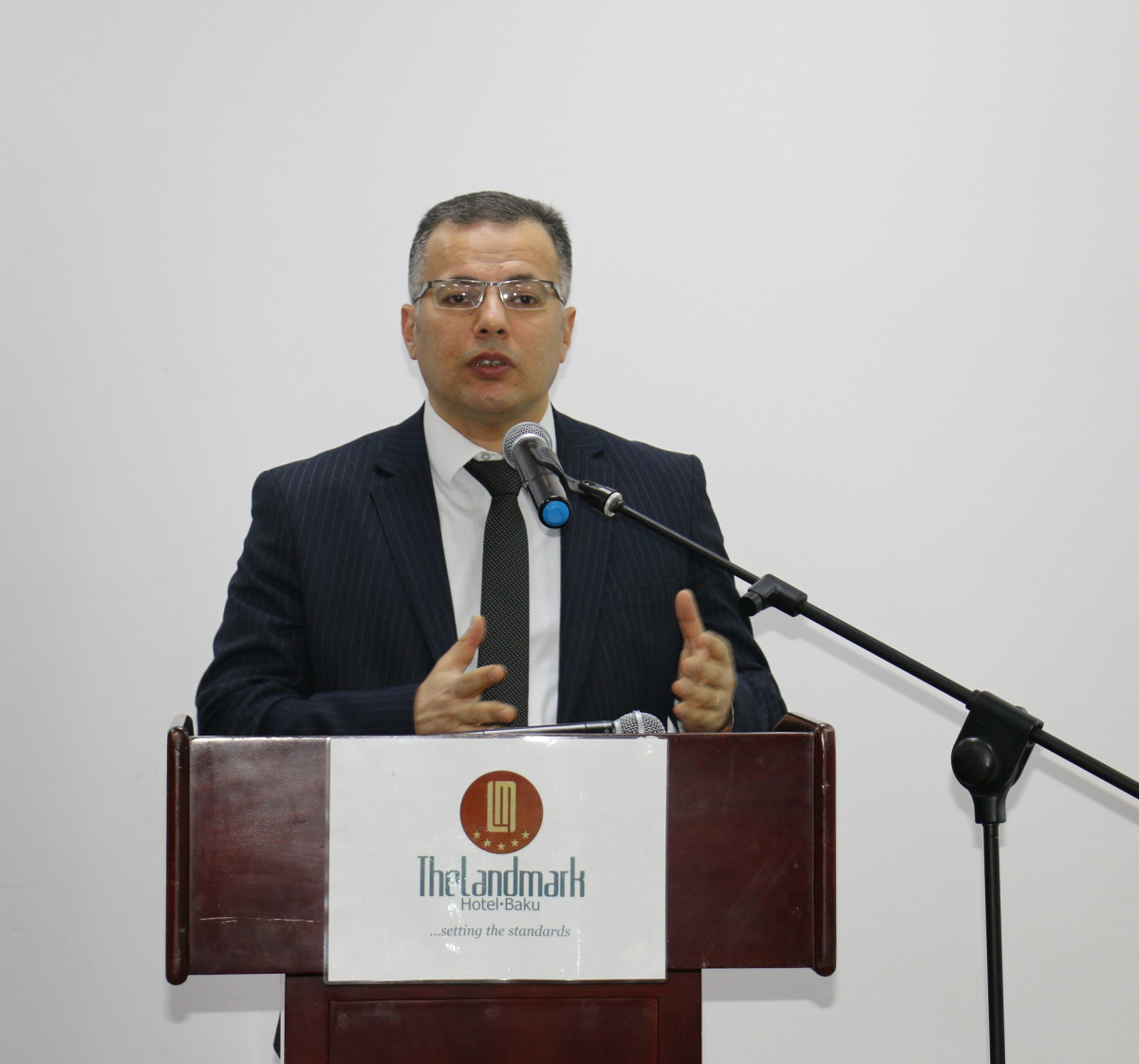 “Biznes islahatları” mövzusunda seminar keçirilib