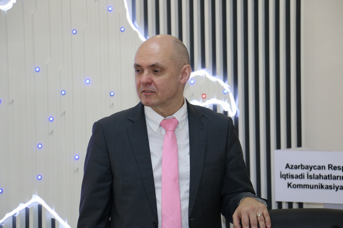 EnterpriseAzerbaijan.com and Microsoft Hold Training on Project Management