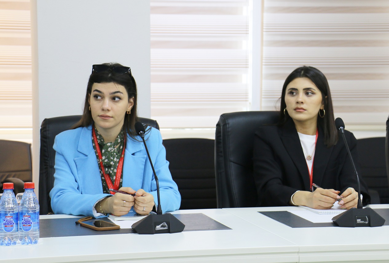 Students of Baku Business University were trained at CAERC