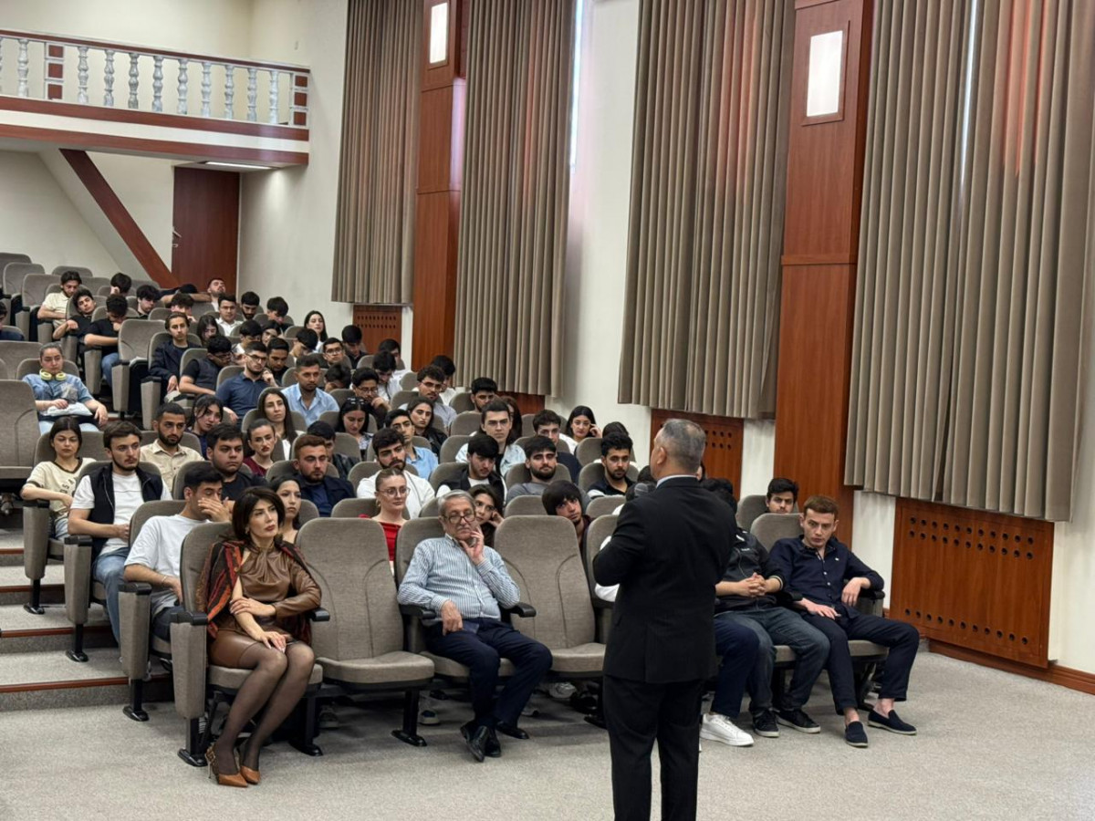 “Enterprise Azerbaijan” portalı “Startup School 4” layihəsi çərçivəsində BBU-da təlim keçirib