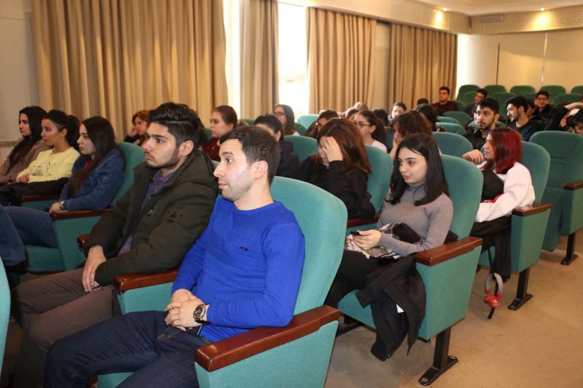 www.enterpriseazerbaijan.com portalı Azərbaycan Memarlıq və İnşaat Universitetində startap təlimi keçirib