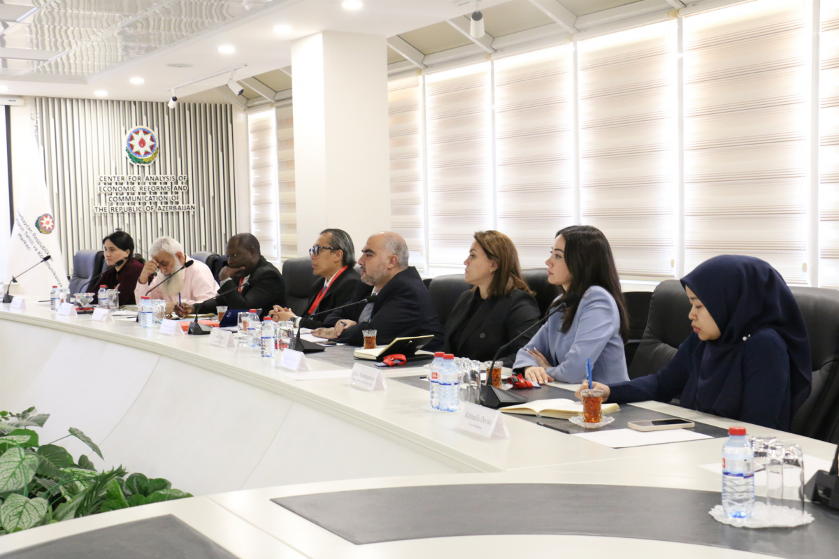 İİTKM ilə İslam İnkişaf Bankı arasında əməkdaşlıq məsələləri müzakirə olunub