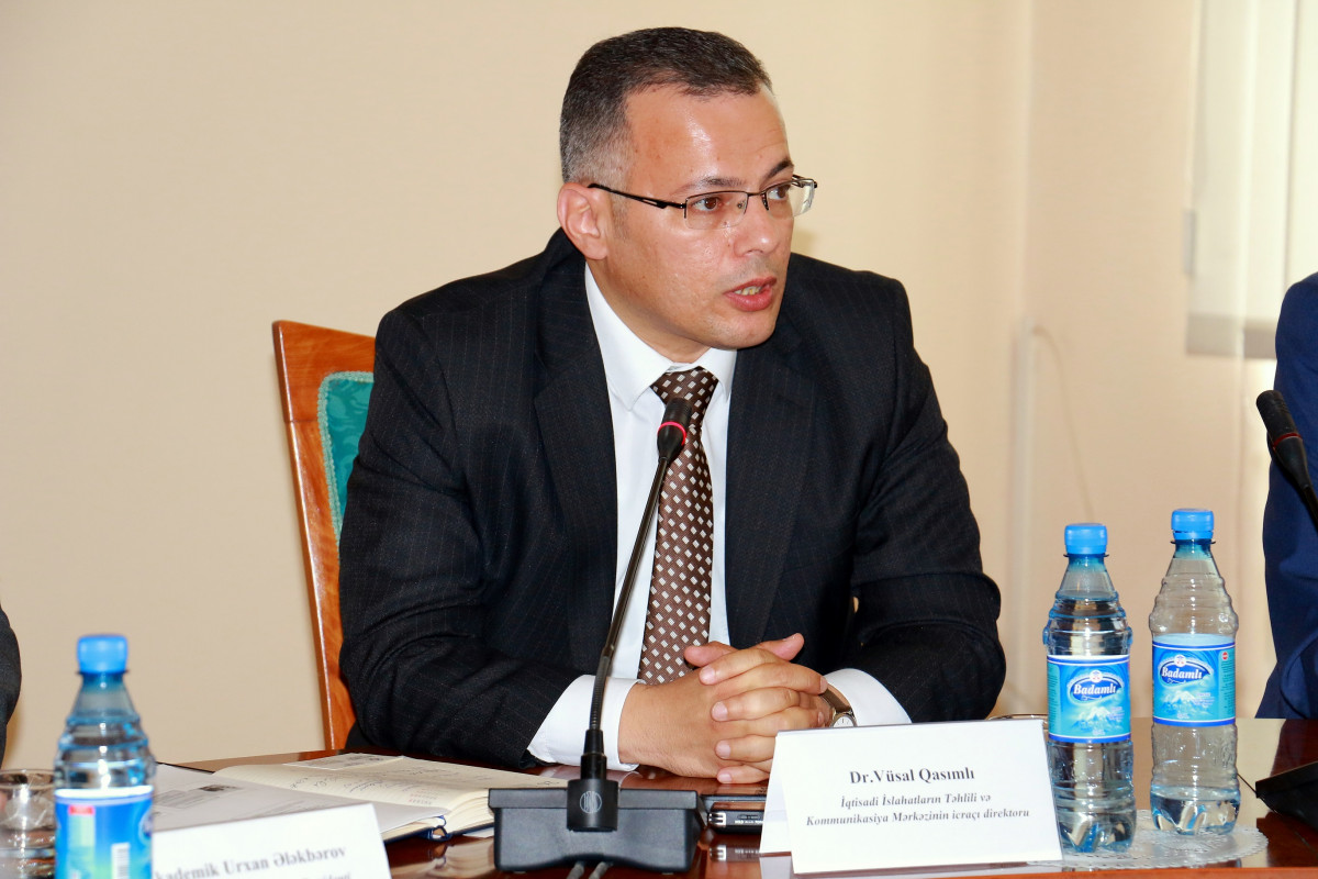 A Roundtable on “Economic Reforms in Azerbaijan: Achievements and Prospects” Held