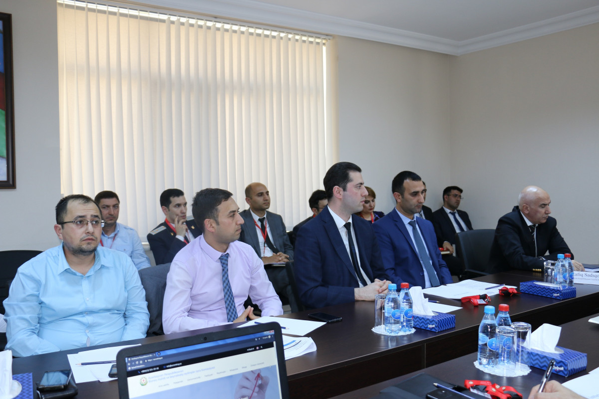 Biznes mühiti və beynəlxalq reytinqlər üzrə Komissiyanın elektron kargüzarlıq sisteminin tətbiqi ilə bağlı təlim keçirilib