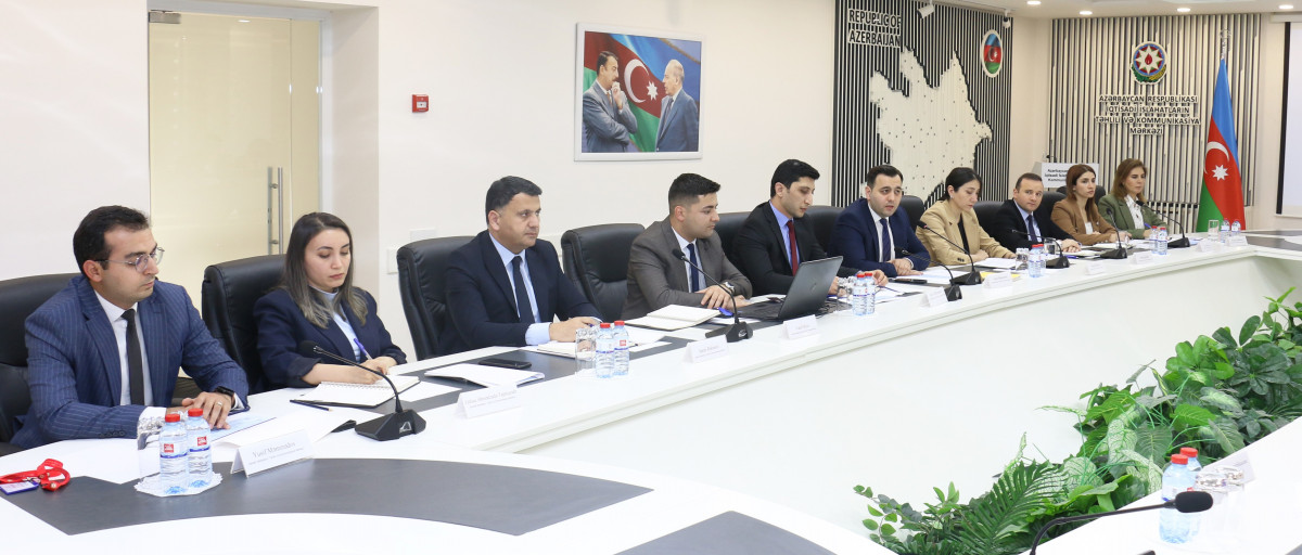 İİTKM-də avtomobil yollarında görülən işlərin əlaqələndirilməsinə dair Vahid Fəaliyyət Planı ilə bağlı görüş keçirilib