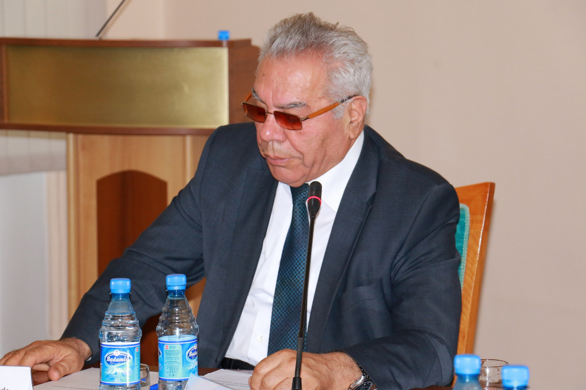 A Roundtable on “Economic Reforms in Azerbaijan: Achievements and Prospects” Held