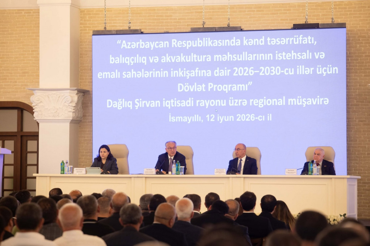 Kənd təsərrüfatı, balıqçılıq və akvakultura məhsullarının istehsalı və emalı sahələrinin inkişafına dair yeni Dövlət Proqramının müzakirəsi məqsədilə regional müşavirələr keçirilir