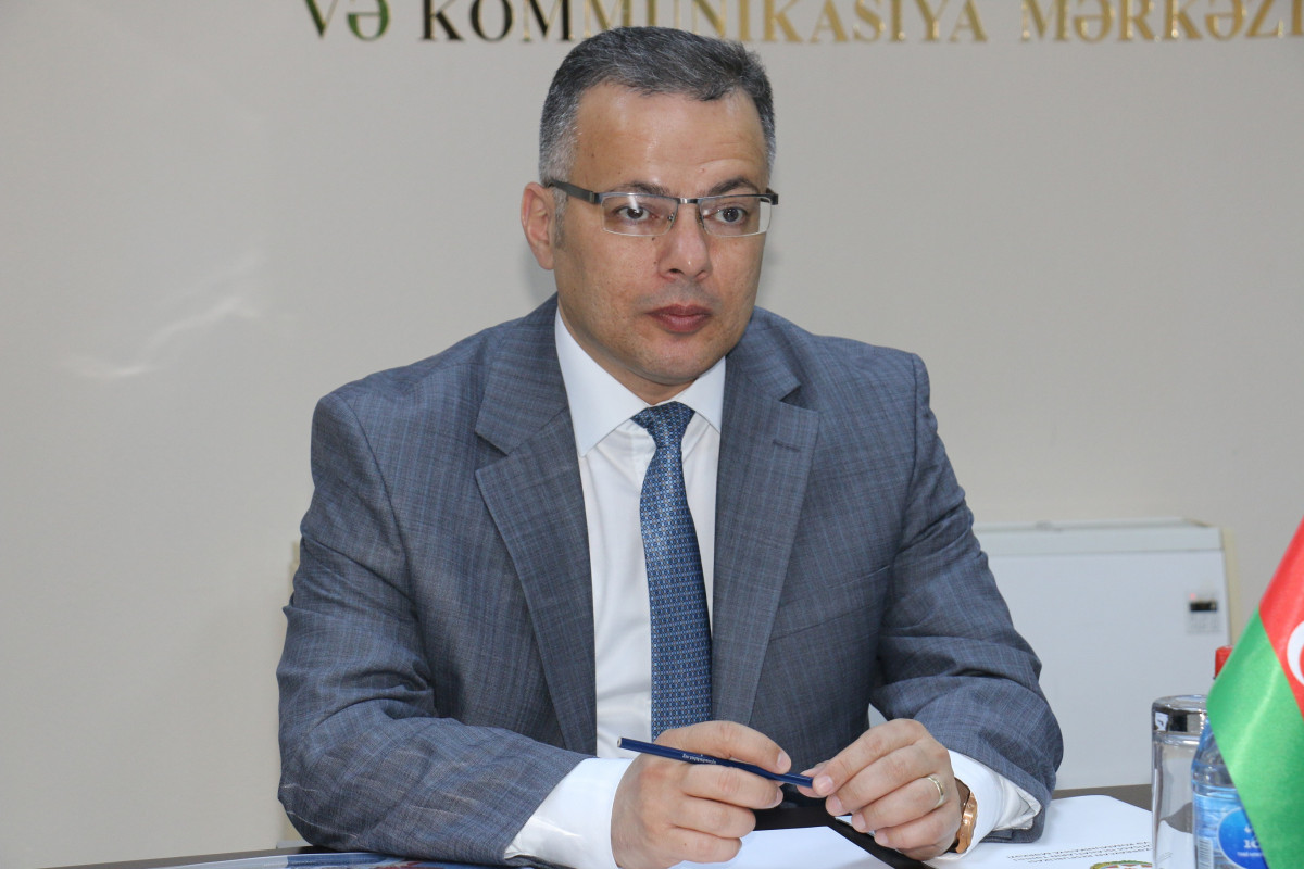 Vüsal Qasımlı Koreya səfirini qəbul edib