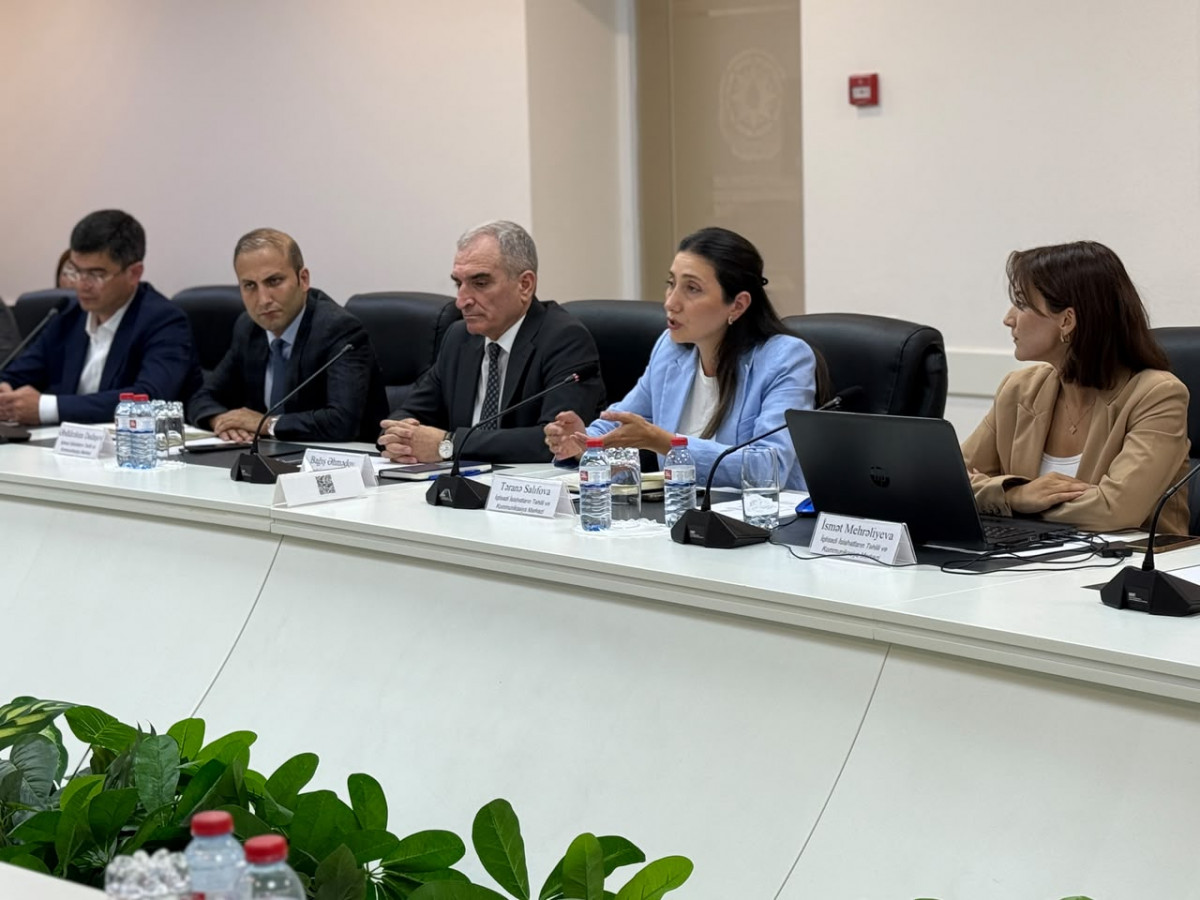 İİTKM-də yerli icra hakimiyyəti orqanlarının nümayəndələri üçün “e-monitorinq” portalı üzrə təlimlərə başlanılıb