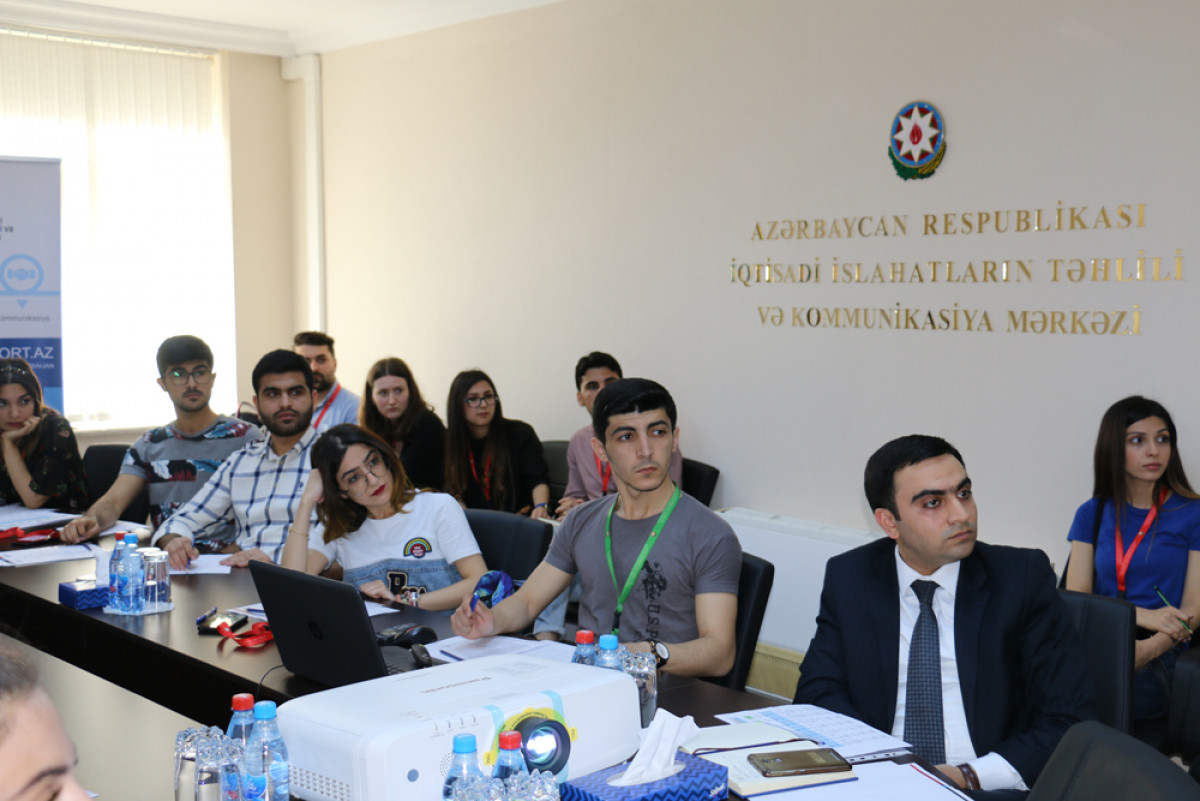 Vüsal Qasımlı Newcastle Universitetinin layihəsində mərhələ keçən startapçılarla görüşüb