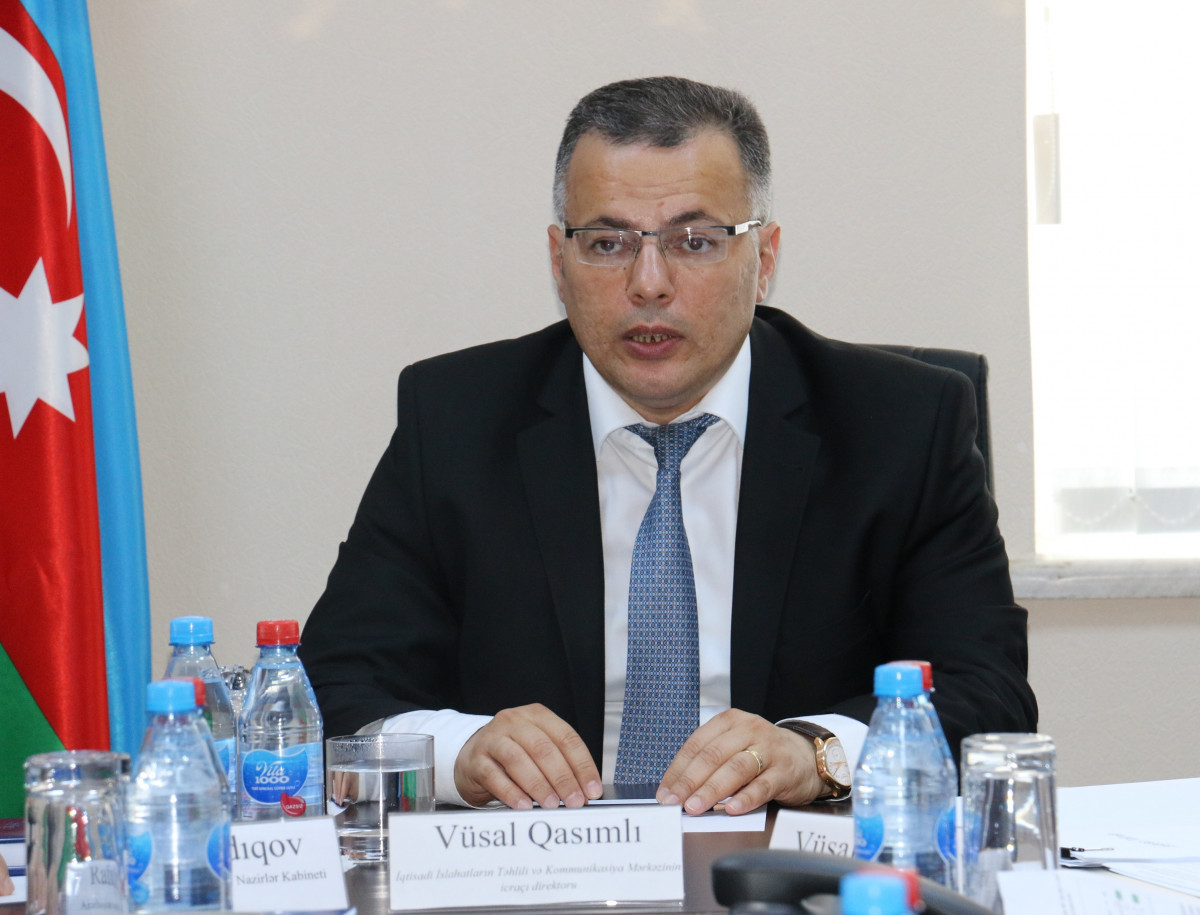 Biznes mühiti və beynəlxalq reytinqlər üzrə Komissiyanın elektron kargüzarlıq sisteminin tətbiqi ilə bağlı təlim keçirilib