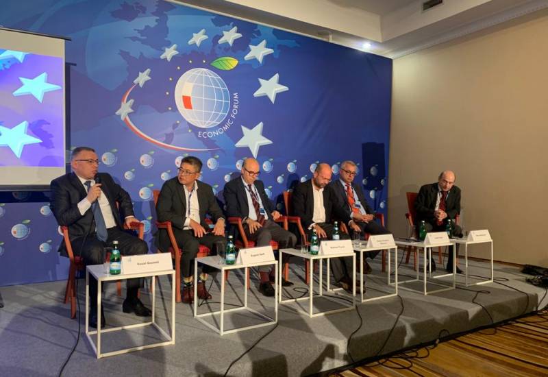 Vusal Gasimli spoke at the 32nd Economic Forum in Poland