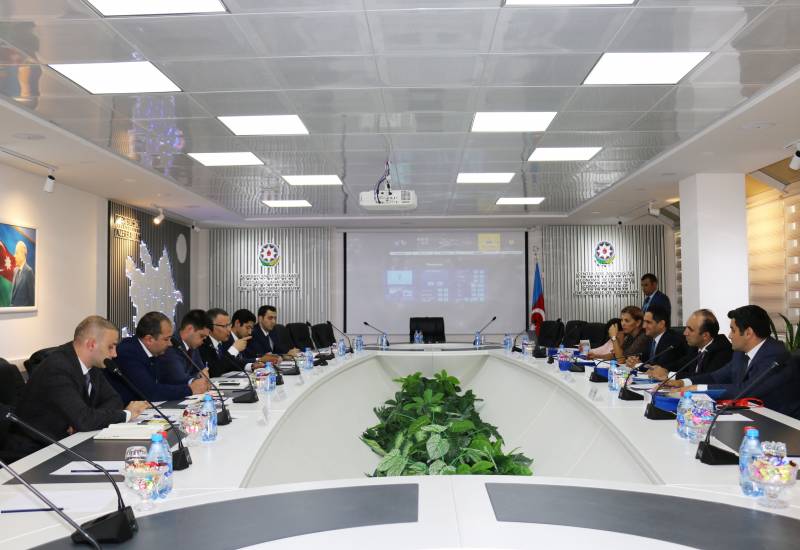 İİTKM ilə Beynəlxalq Bank arasında birgə əməkdaşlığa dair görüş keçirilib