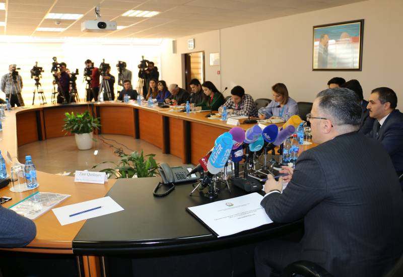 Press Conference on 2017 Results Held at the Center for Analysis of Economic Reforms and Communication…
