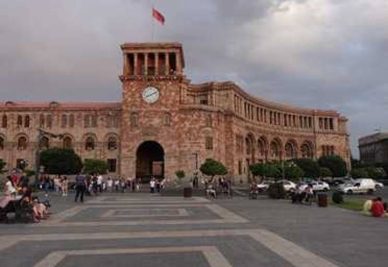 Ermənistan miqrasiya təzyiqi ilə üz-üzədir