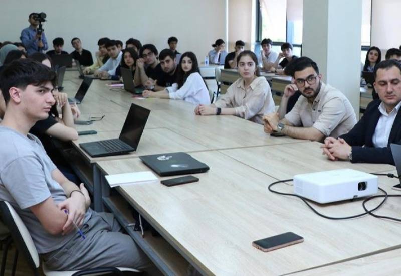 "Enterprise Azerbaijan" portalı “Startup School 3” layihəsini AzMİU-da təqdim etdi