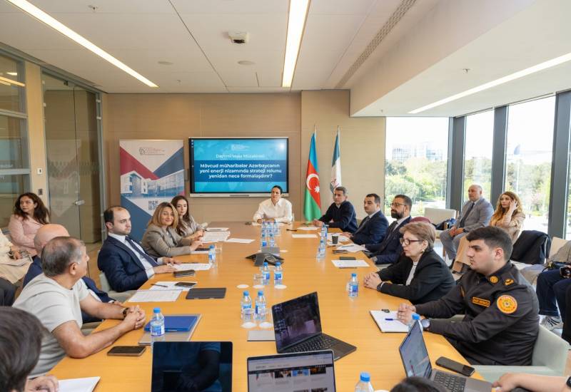 The Head of CAERC’s Turkic World Research Center addressed a round table at ADA University