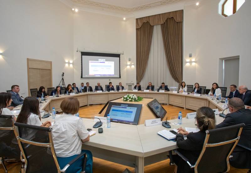 “Yaşıl enerji məkanı” üzrə İşçi qrupu 2025-ci ilin birinci yarısı üzrə hesabatı müzakirə edib