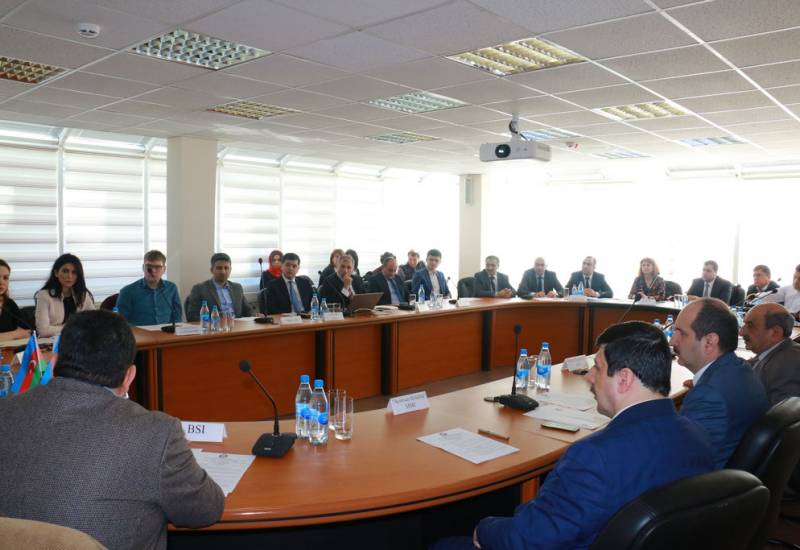 Britaniya Standartlar İnstitutu İİTKM-də təlim keçirir