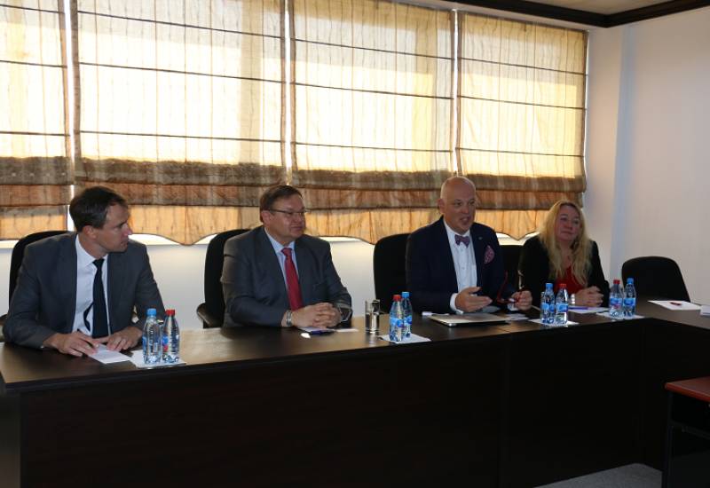 Vusal Gasimli received the Estonian delegation on health field