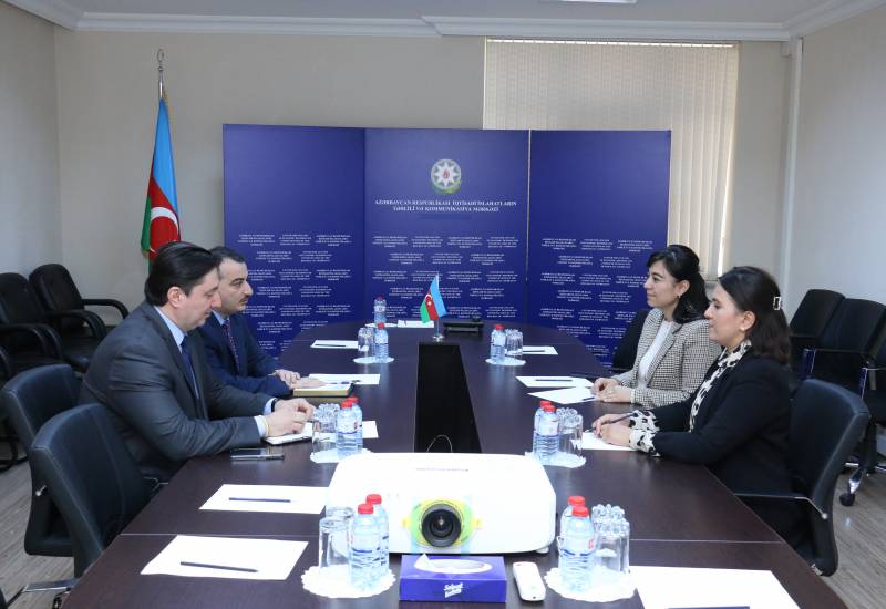 A meeting was held at CAERC with representatives of the Silk Road International University of Tourism…