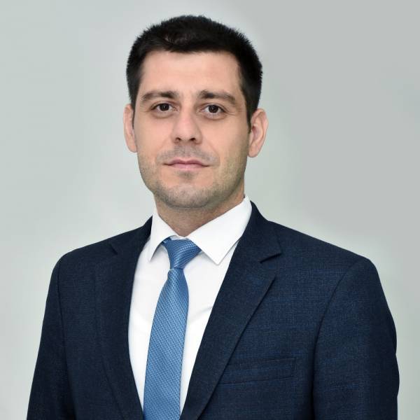 Ayxan Qədəşov - "Azexport.az" portalının rəhbəri